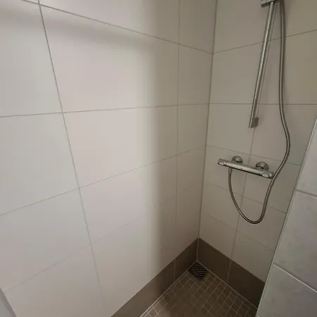 Ferienbungalows Am Wolziger 펜션 *