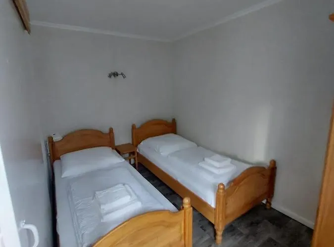 Ferienbungalows Am Wolziger Semesterbostad