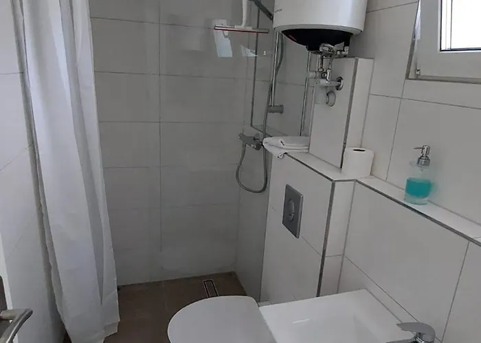 Ferienbungalows Am Wolziger Semesterbostad